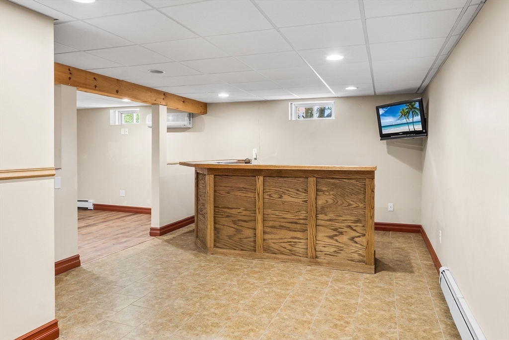 86 Mowry Street Mendon, MA 01756 - Photo 24 of 38