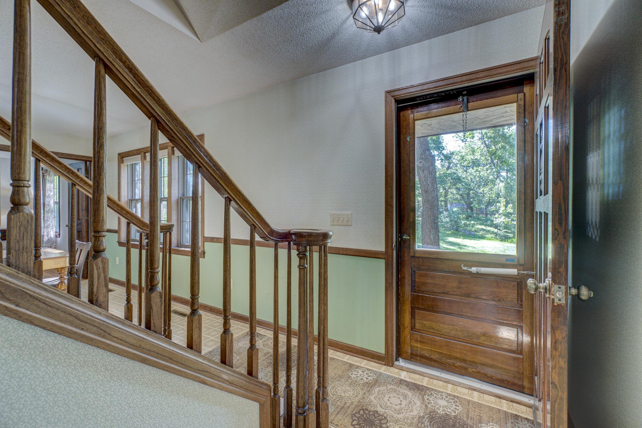 5665 Turtle Lake Road Shoreview, MN 55126 - Photo 11 of 109