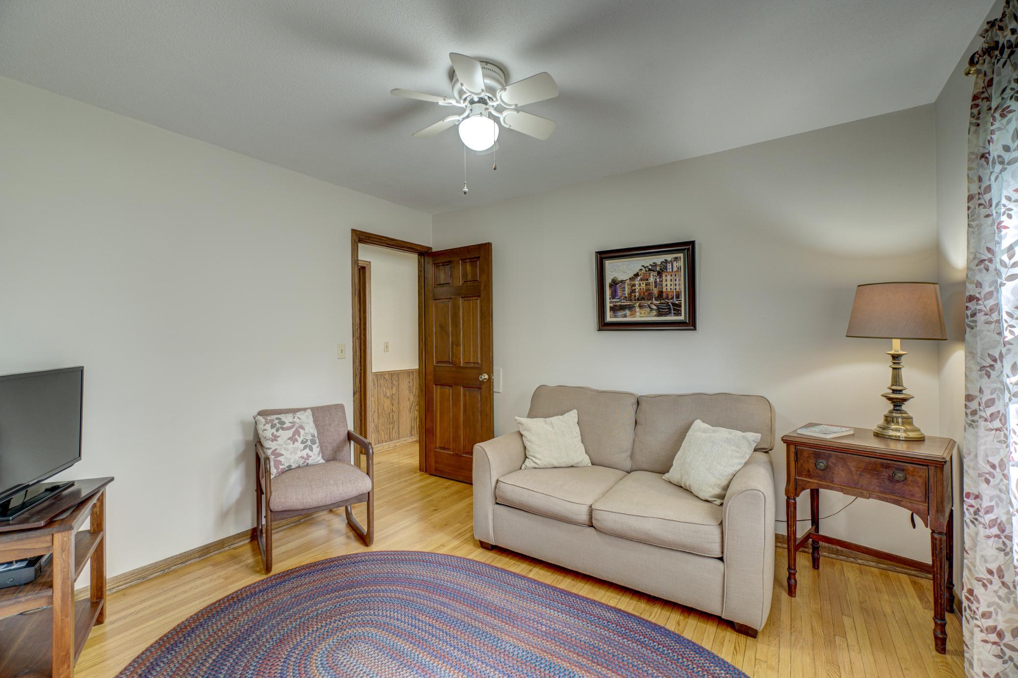 5665 Turtle Lake Road Shoreview, MN 55126 - Photo 17 of 109