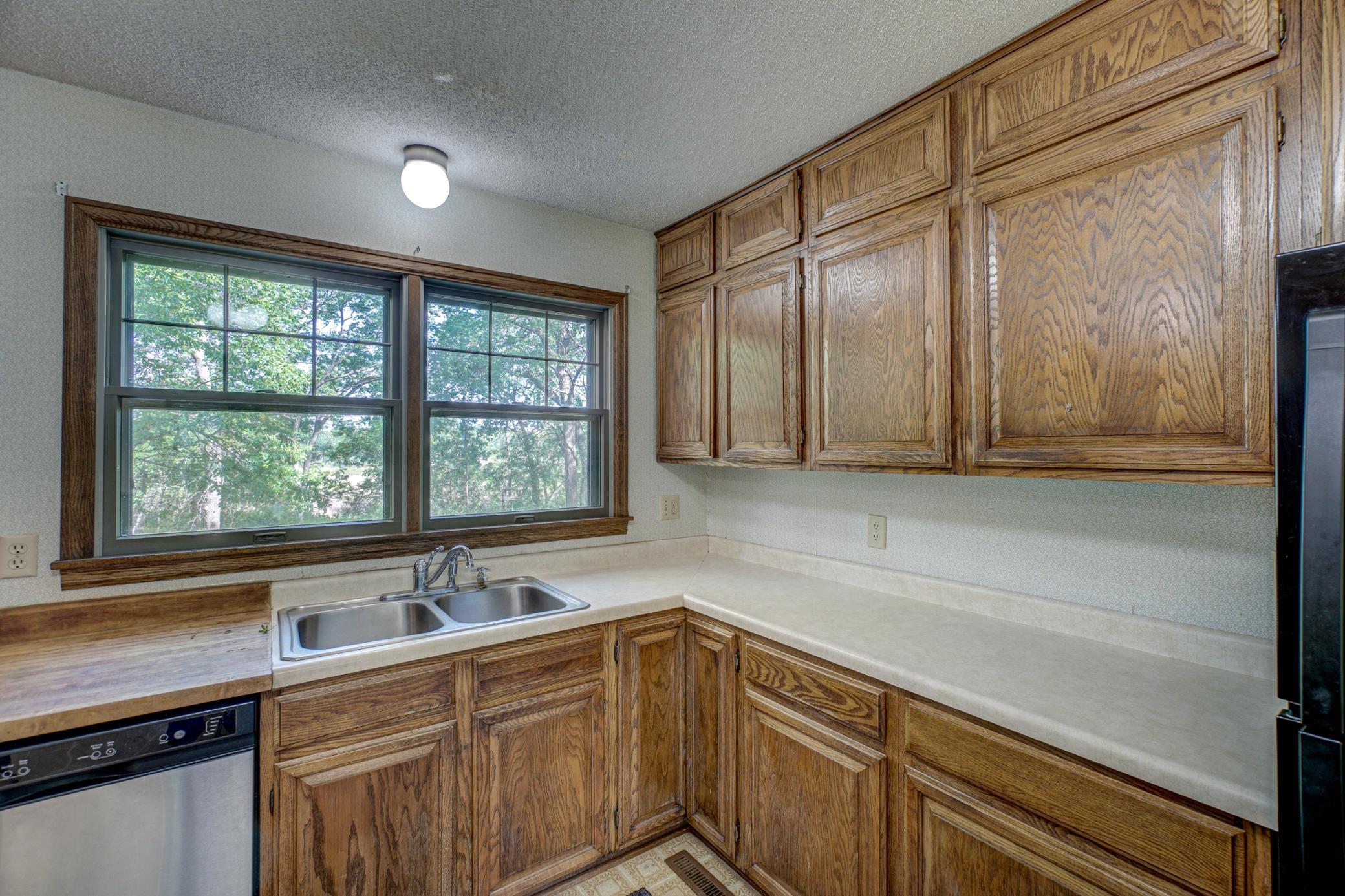 5665 Turtle Lake Road Shoreview, MN 55126 - Photo 21 of 109