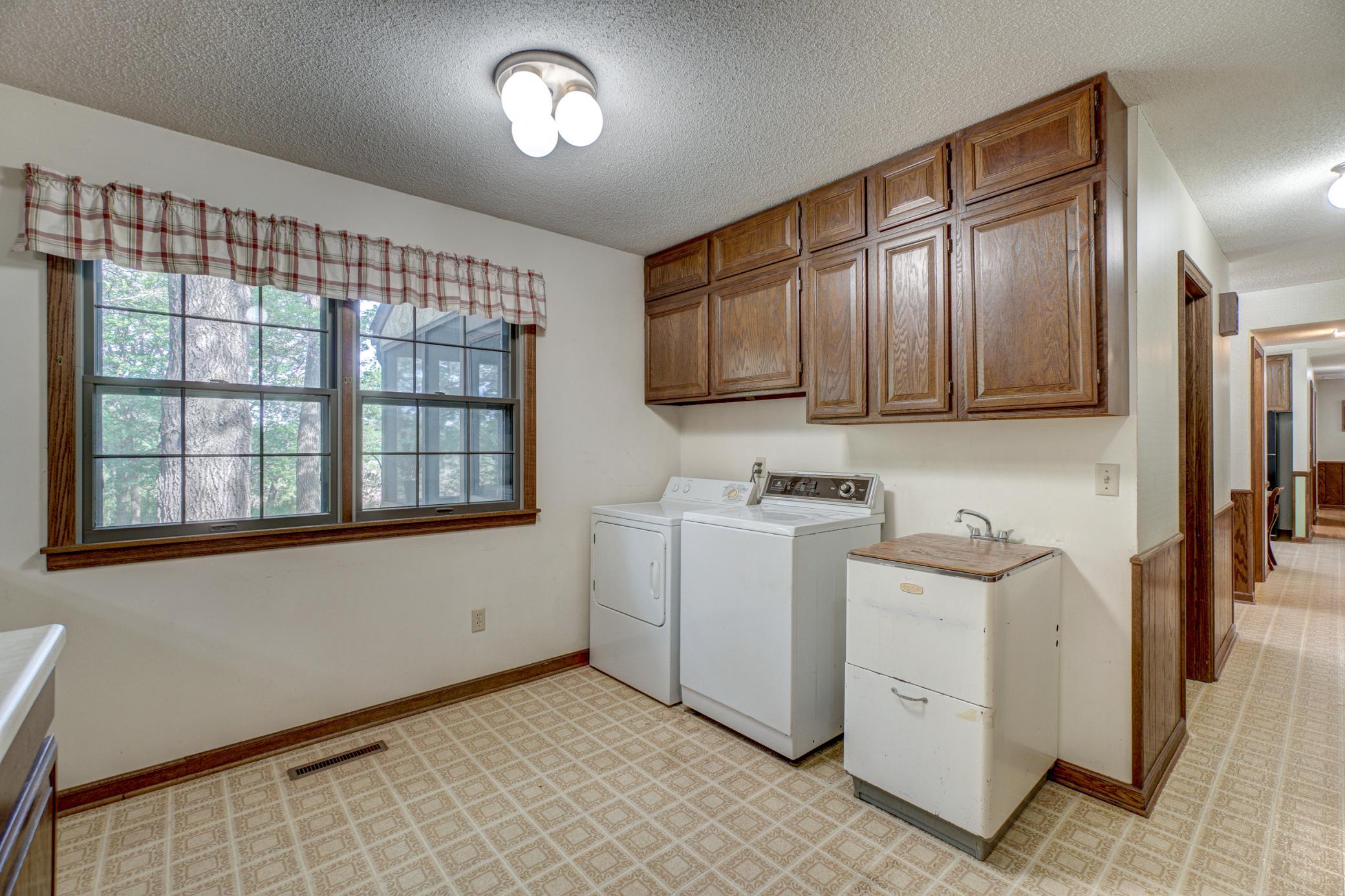 5665 Turtle Lake Road Shoreview, MN 55126 - Photo 32 of 109