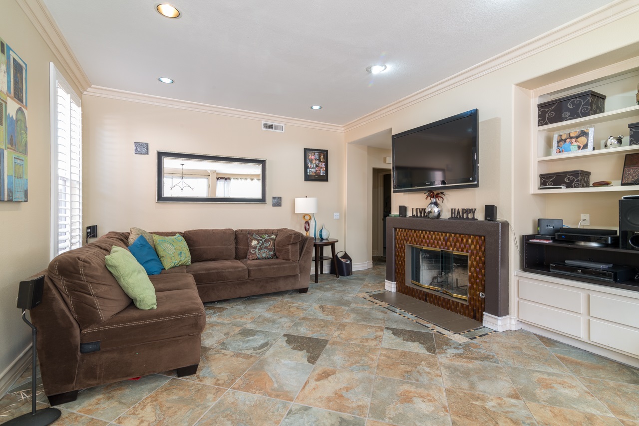 985 St Germain Road Chula Vista, CA 91913 - Photo 7 of 24 Gallery Image 7