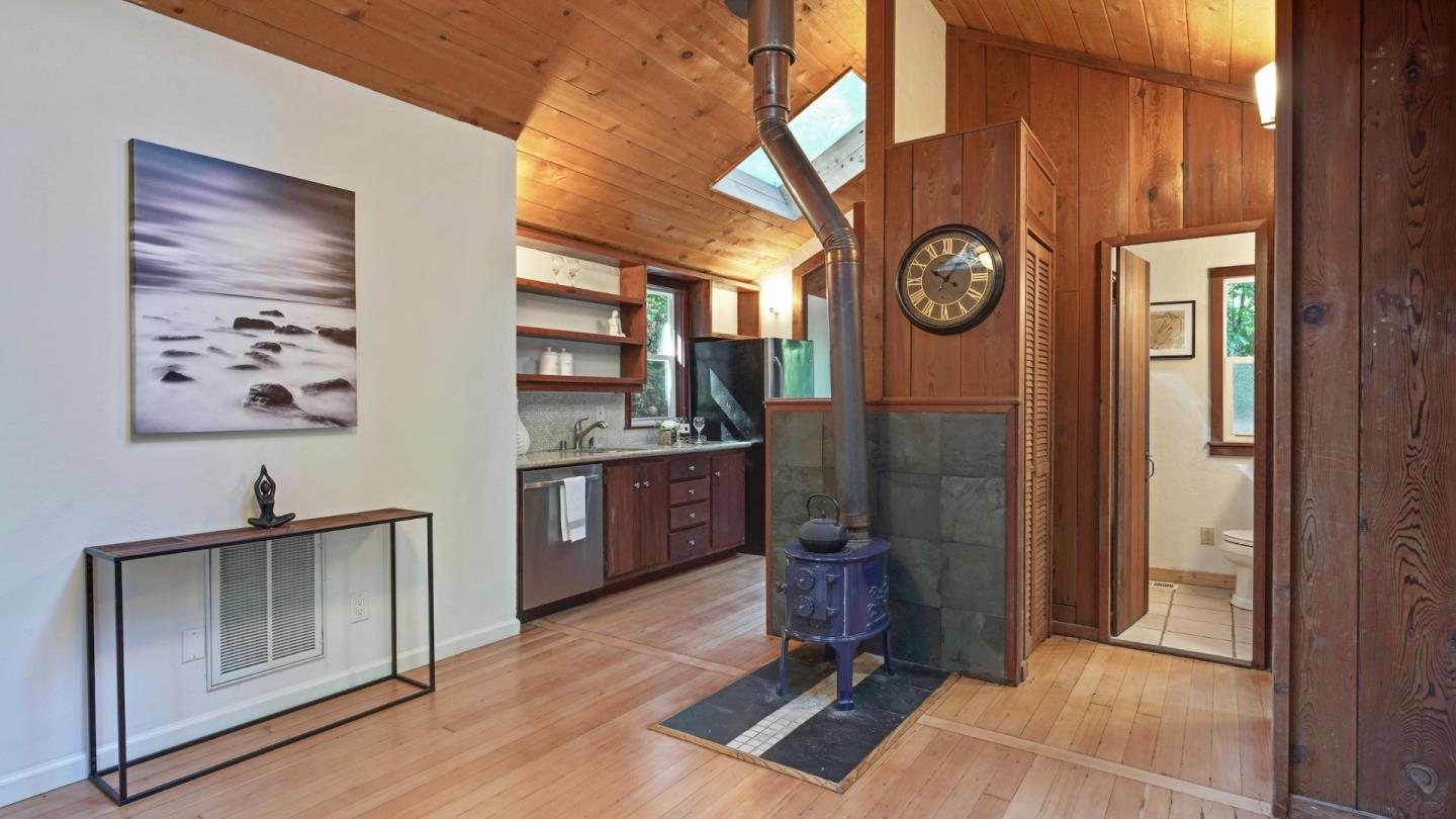 111 Madrona Road Felton, CA 95018 - Photo 21 of 38 Gallery Image 21