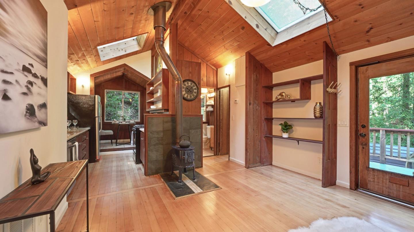 111 Madrona Road Felton, CA 95018 - Photo 10 of 38 Gallery Image 10