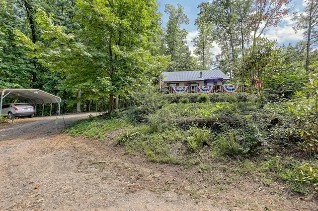 $317,777 | 3259 Coffey Lane, Young Harris, GA 30582