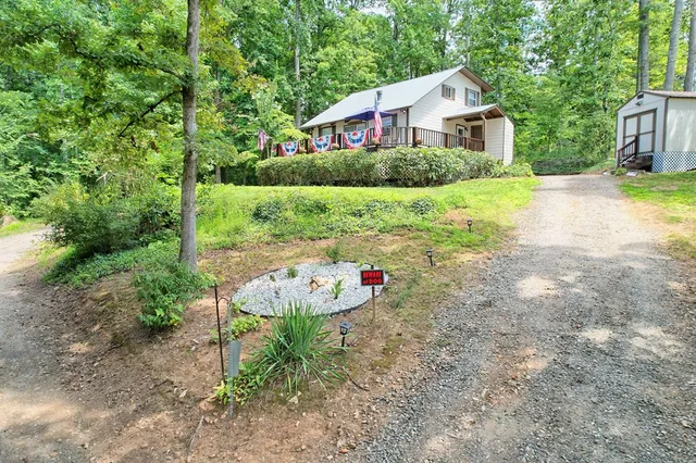 $317,777 | 3259 Coffey Lane, Young Harris, GA 30582