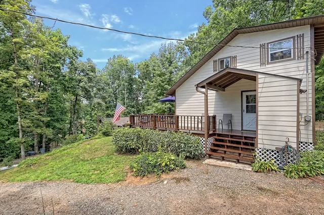 $317,777 | 3259 Coffey Lane, Young Harris, GA 30582