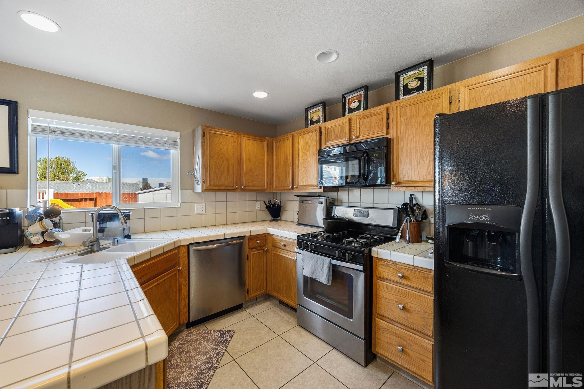 8127 Anchor Point Drive Reno, NV 89506 - Photo 12 of 33 Photo 12