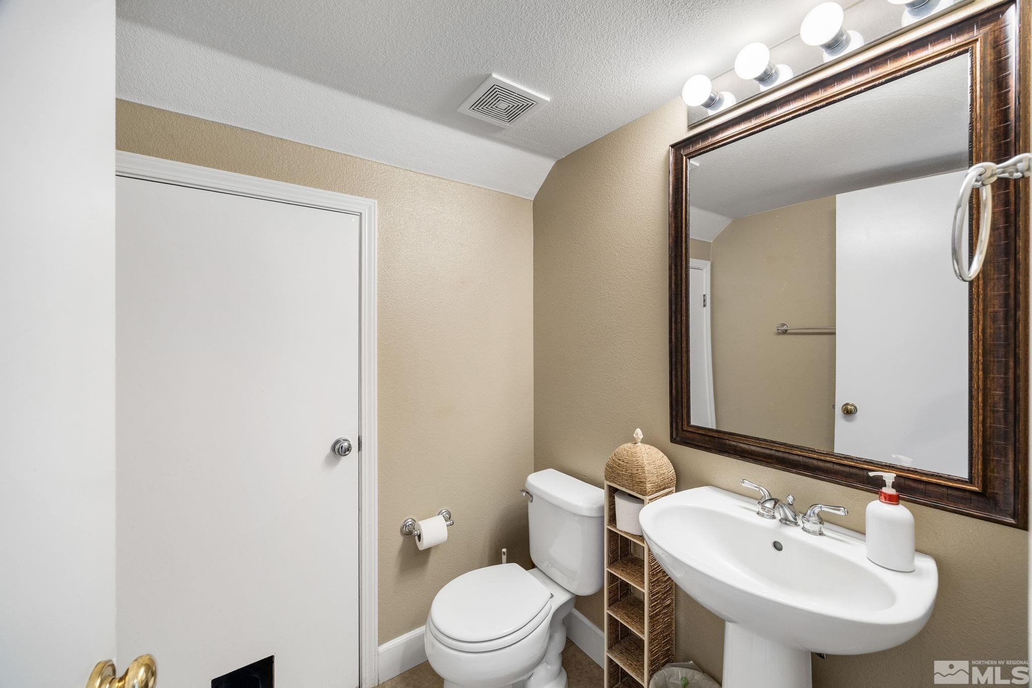 8127 Anchor Point Drive Reno, NV 89506 - Photo 22 of 33 Photo 22
