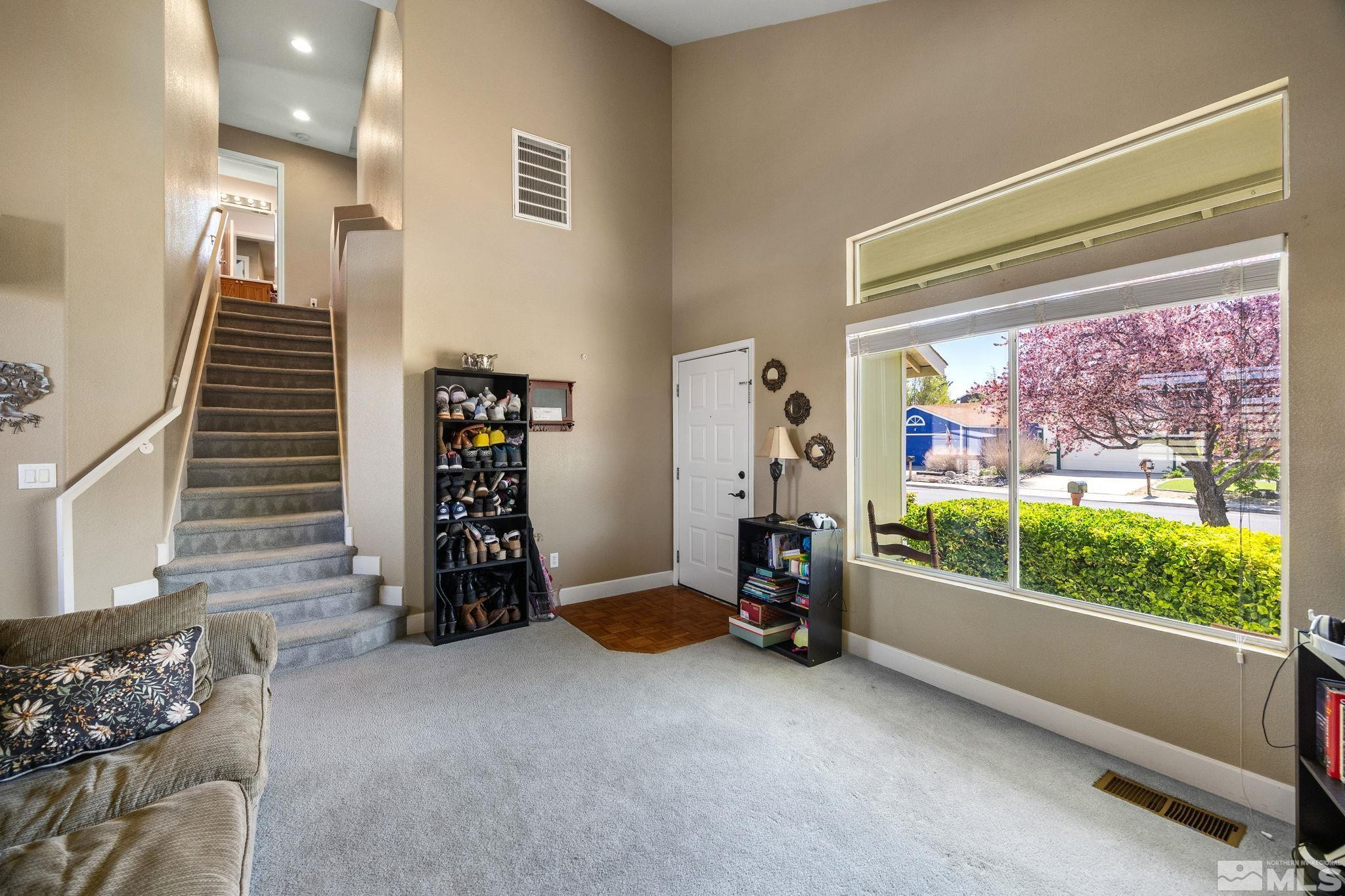 8127 Anchor Point Drive Reno, NV 89506 - Photo 4 of 33 Photo 4