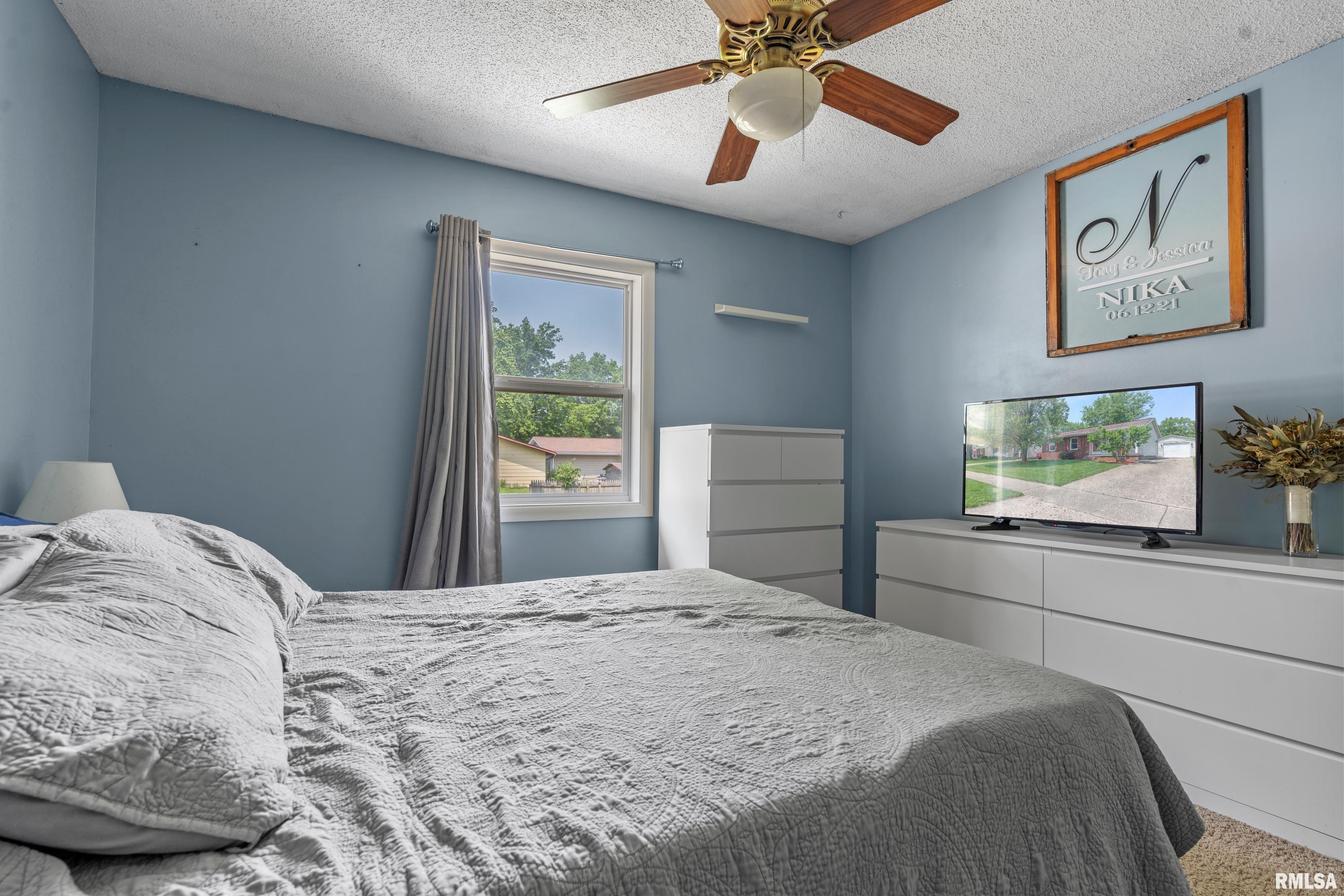 3025 Sandgate Road Springfield, IL 62702 - Photo 16 of 32