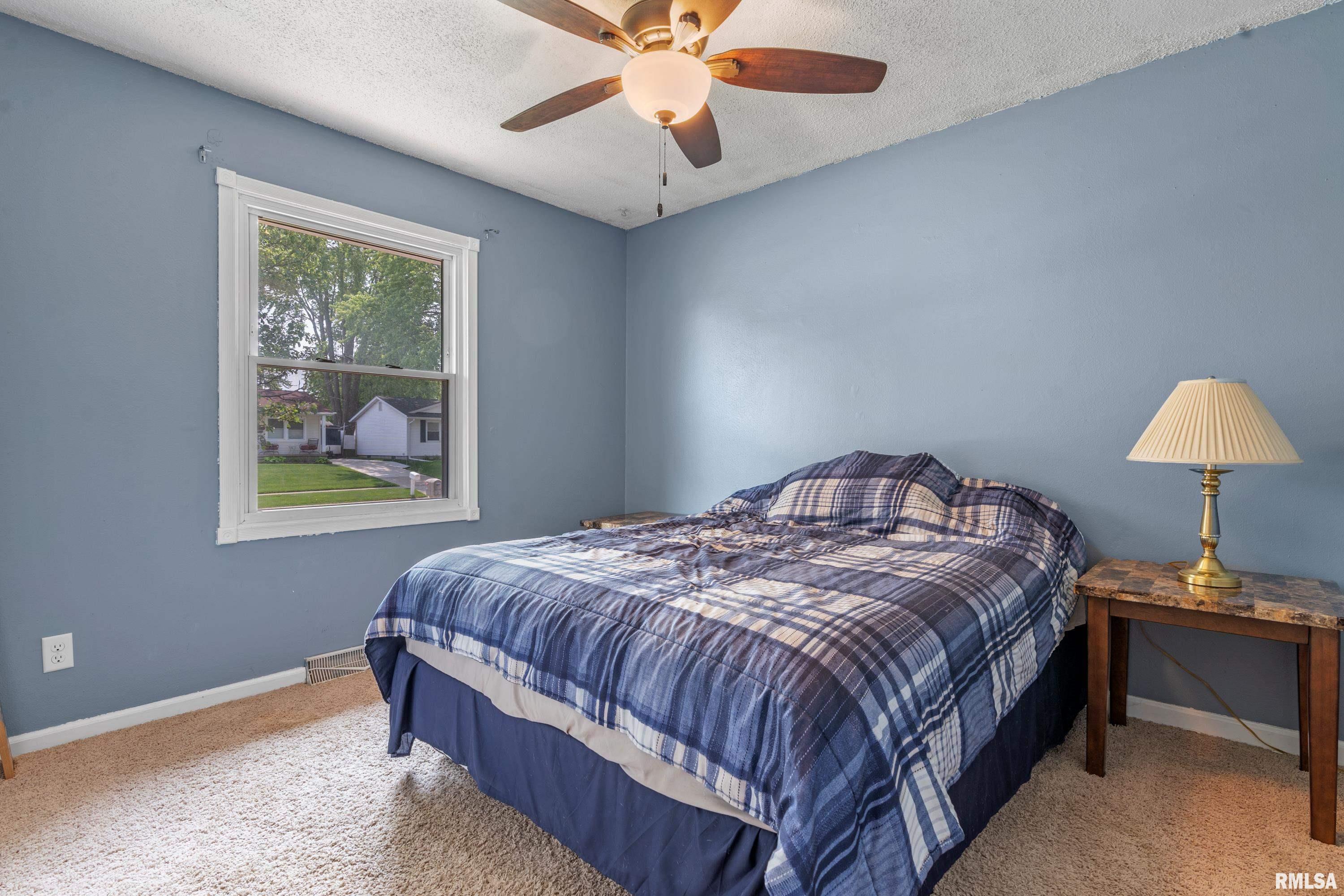 3025 Sandgate Road Springfield, IL 62702 - Photo 17 of 32