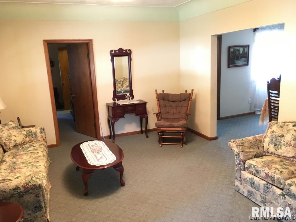 Rr2 Greenfield, IL 62044 - Photo 9 of 27 Gallery Image 9