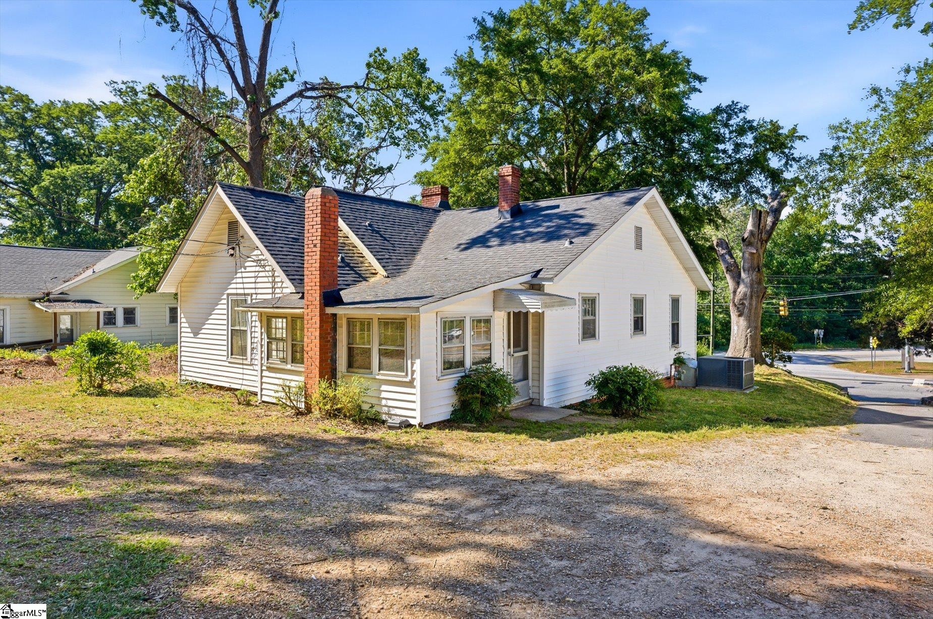 524 Church Street Laurens, SC 29360 - Photo 8 of 35