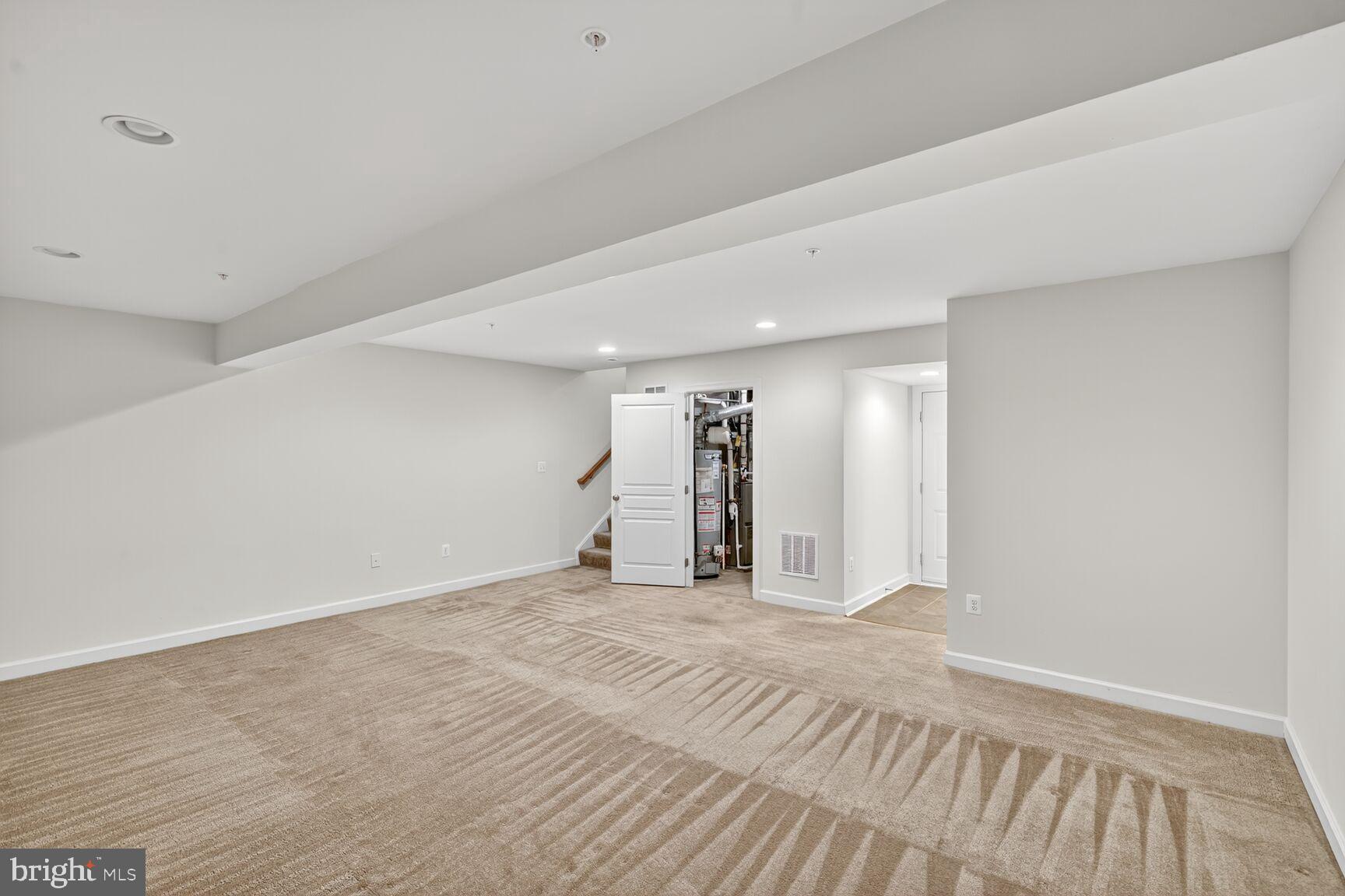 1755 Chiswick Court Silver Spring, MD 20904 - Photo 25 of 34 a view of an empty room