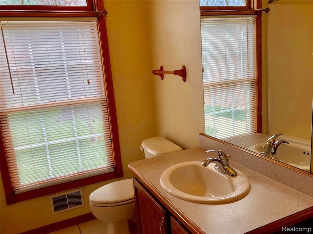 4723 Hasslick Road North Branch, MI 48461 - Photo 33 of 83 IMG_1546.jpg