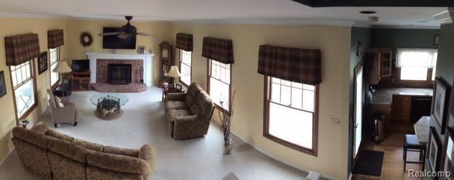 14705 Reid Road Romeo, MI 48065 - Photo 13 of 40 14705 Reid Great Room.jpg