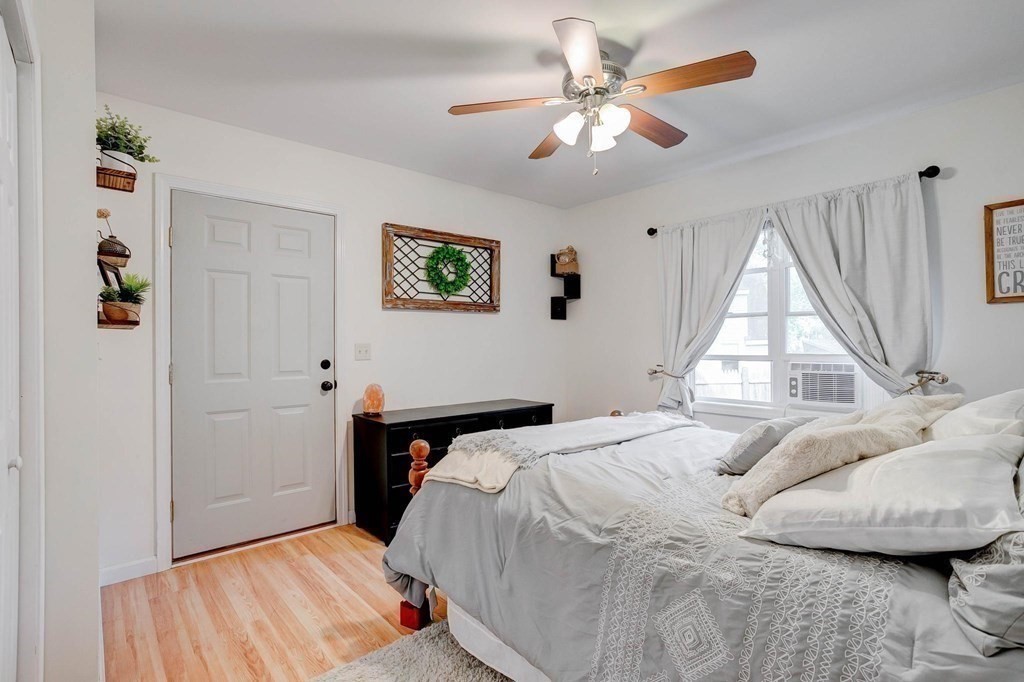 18 Abbott Road North Reading, MA 01864 - Photo 17 of 34 Gallery Image 17