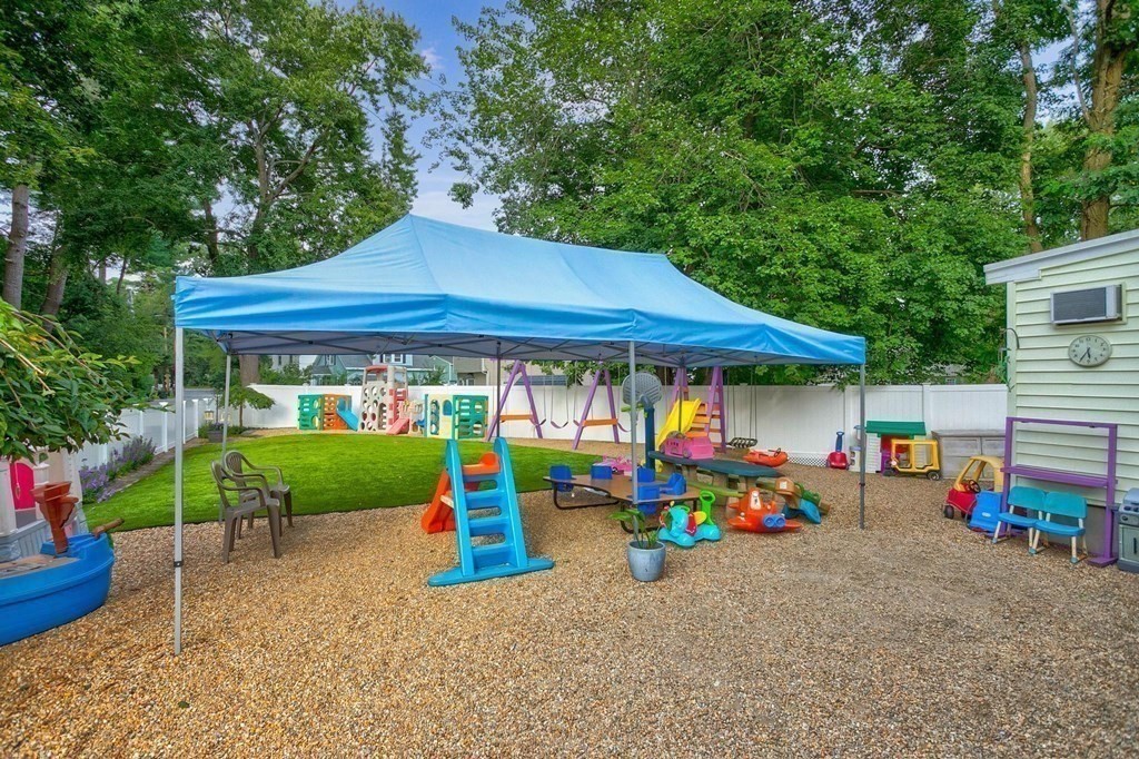 18 Abbott Road North Reading, MA 01864 - Photo 20 of 34 Gallery Image 20