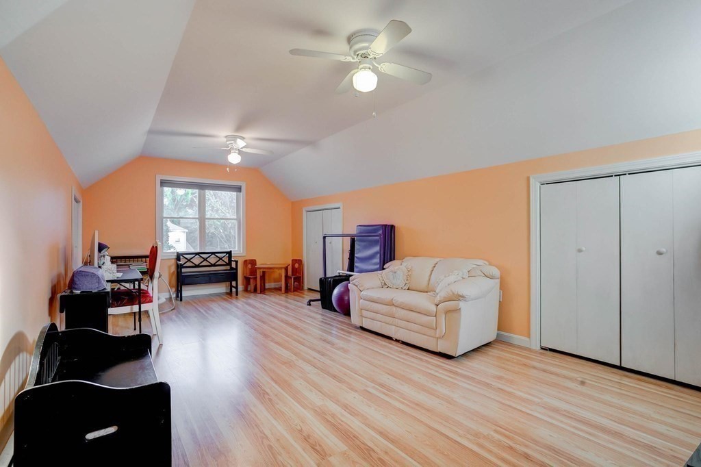18 Abbott Road North Reading, MA 01864 - Photo 10 of 34 Gallery Image 10