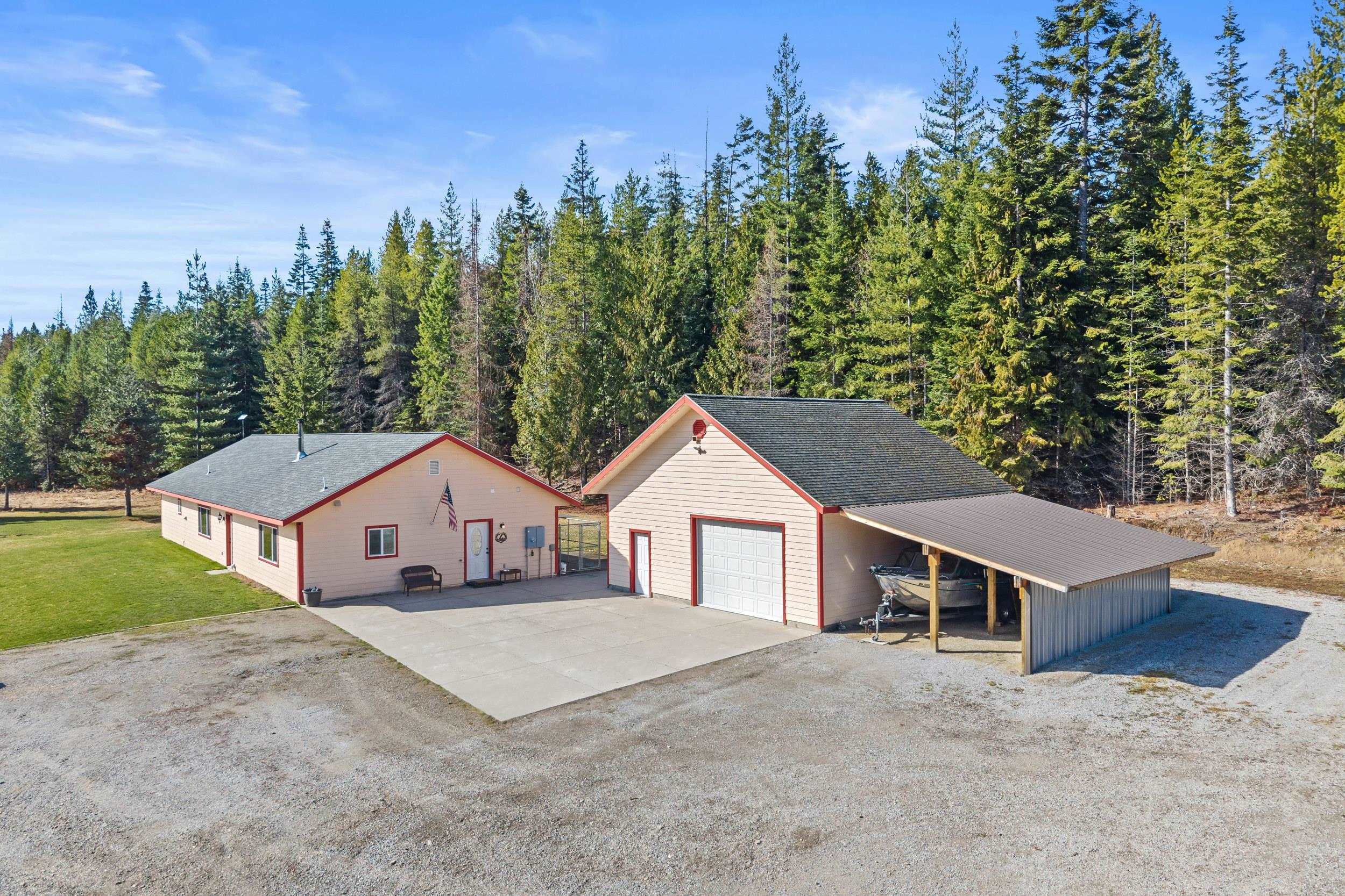 102 Couture Way Ione, WA 99139 - Photo 2 of 48
