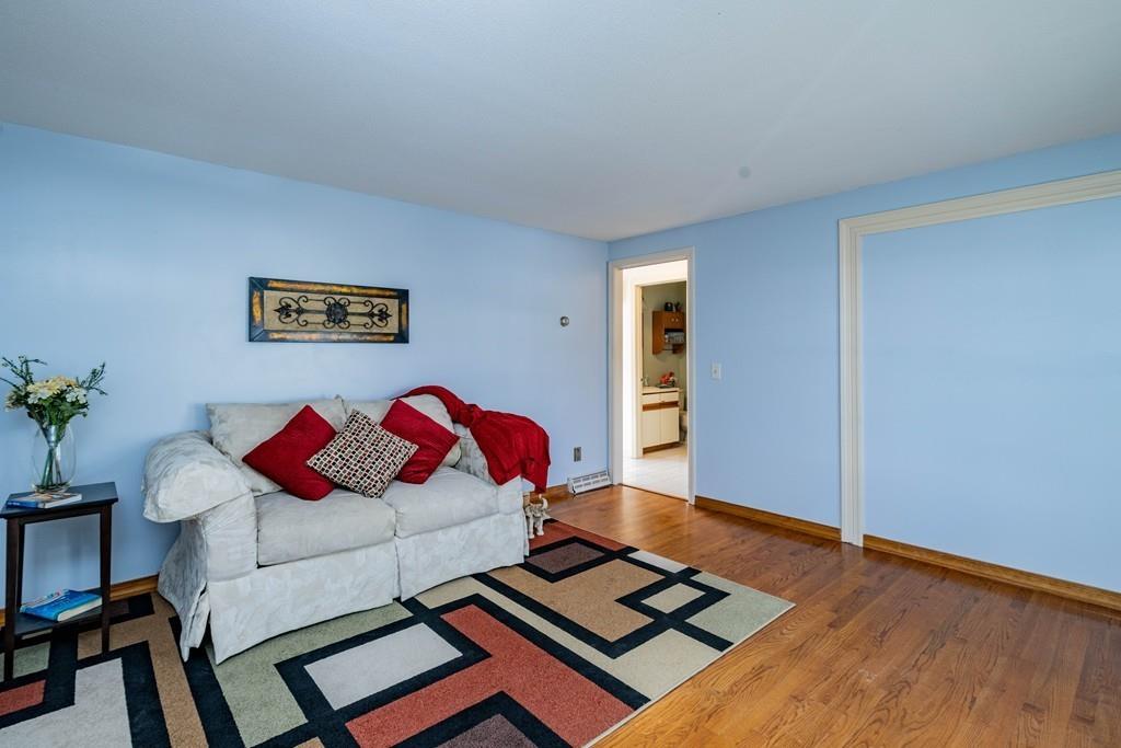 86 Castle Street Springfield, MA 01118 - Photo 7 of 28