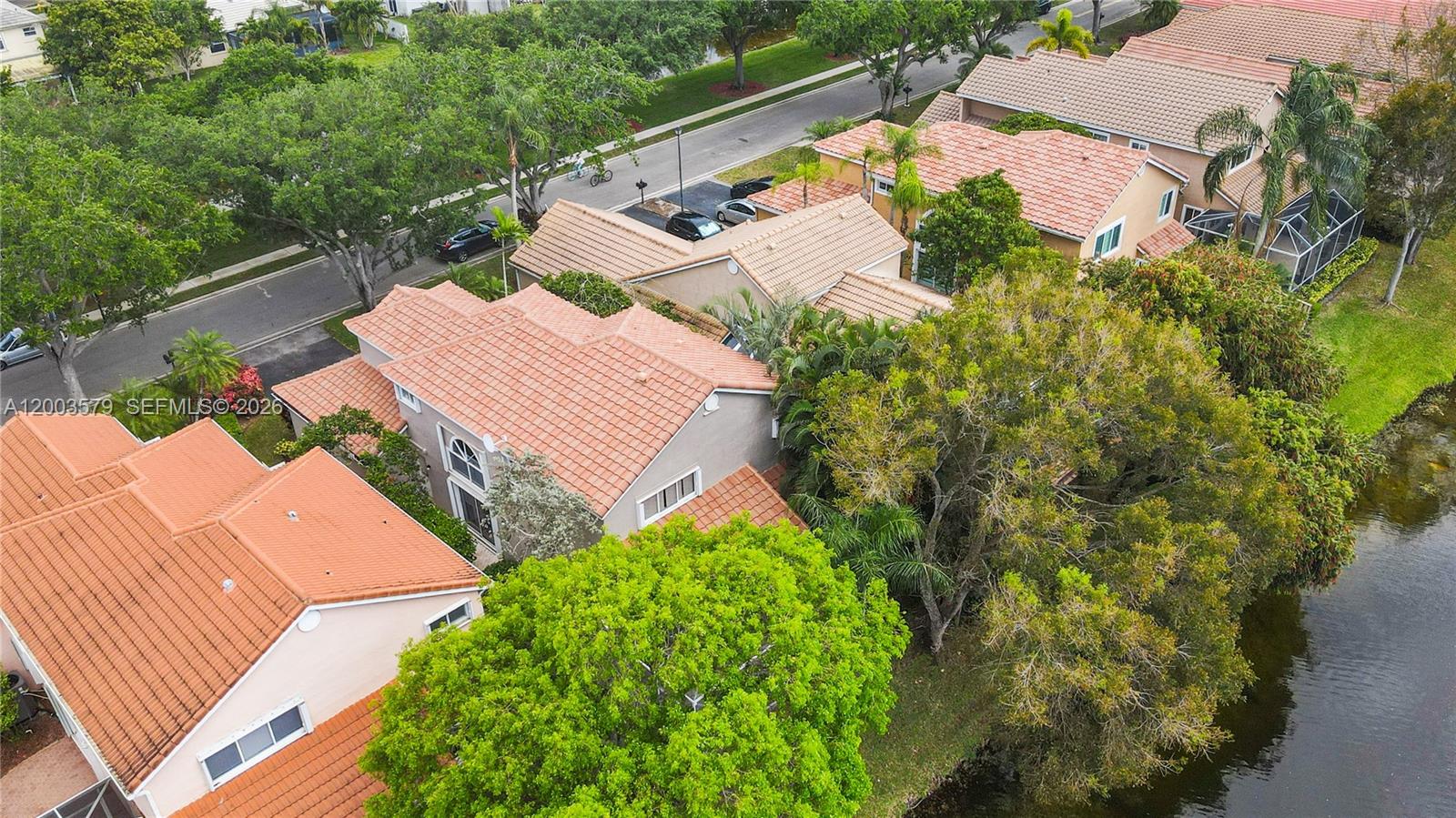 237 Northwest 100th Avenue Plantation, FL 33324 - Photo 76 of 86 an aerial view of a house with garden space and street view