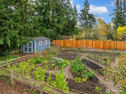 $899,000 | 21625 92nd Avenue West, Edmonds, WA 98026