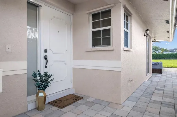 $735,000 | 16473 Del Palacio Court, Delray Beach, FL 33484