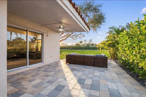 $735,000 | 16473 Del Palacio Court, Delray Beach, FL 33484