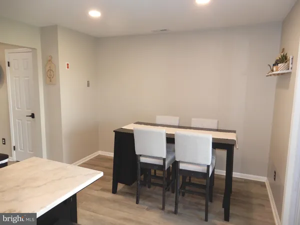 $439,900 | 72 Greenridge Circle, Newtown, PA 18940