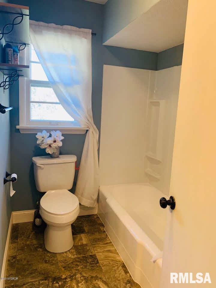 109 Dickinson Road Anna, IL 62906 - Photo 15 of 16 Gallery Image 15