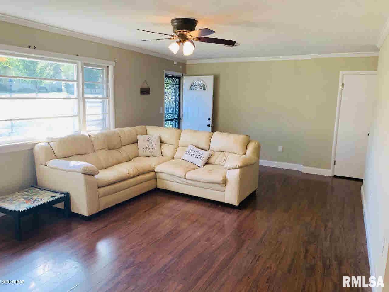 109 Dickinson Road Anna, IL 62906 - Photo 7 of 16 Gallery Image 7