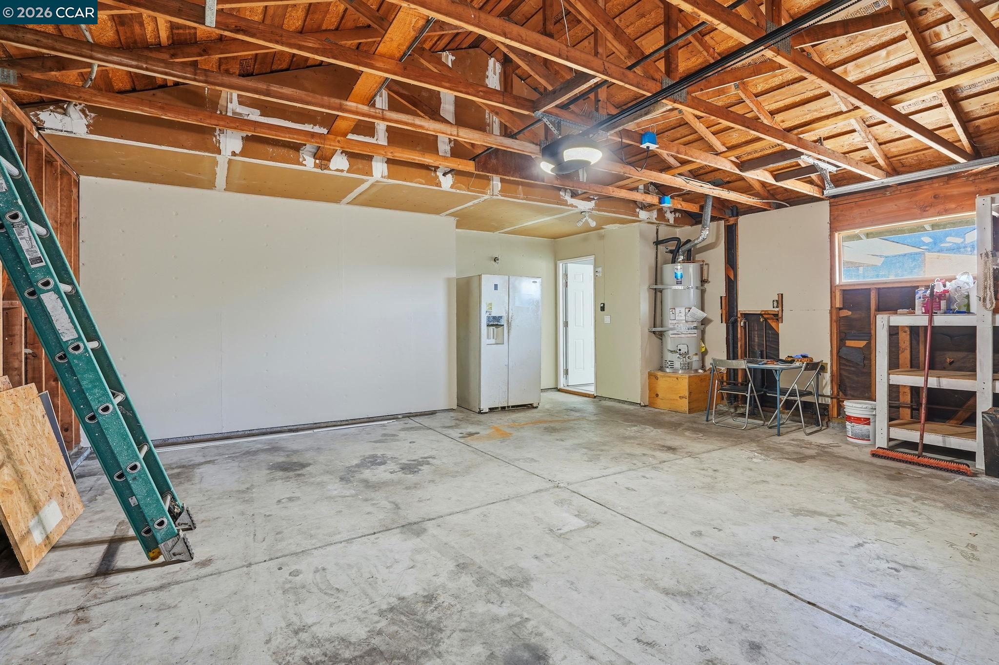 834 Coral Ridge Circle Rodeo, CA 94572 - Photo 27 of 32 a view of a big room with an empty space