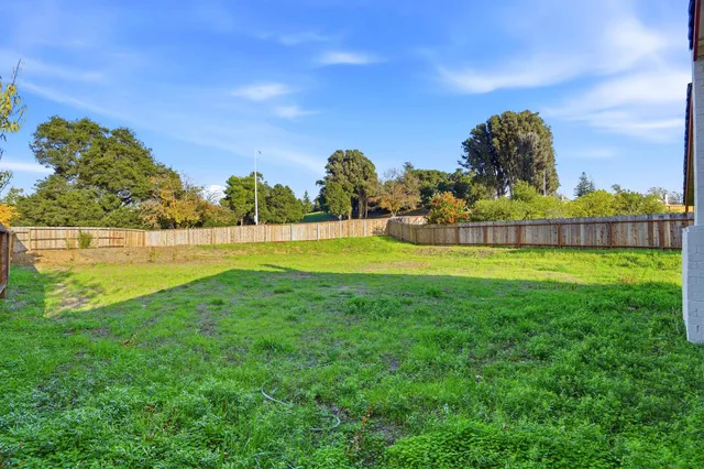 $900,000 | 834 Coral Ridge Circle, Rodeo, CA 94572