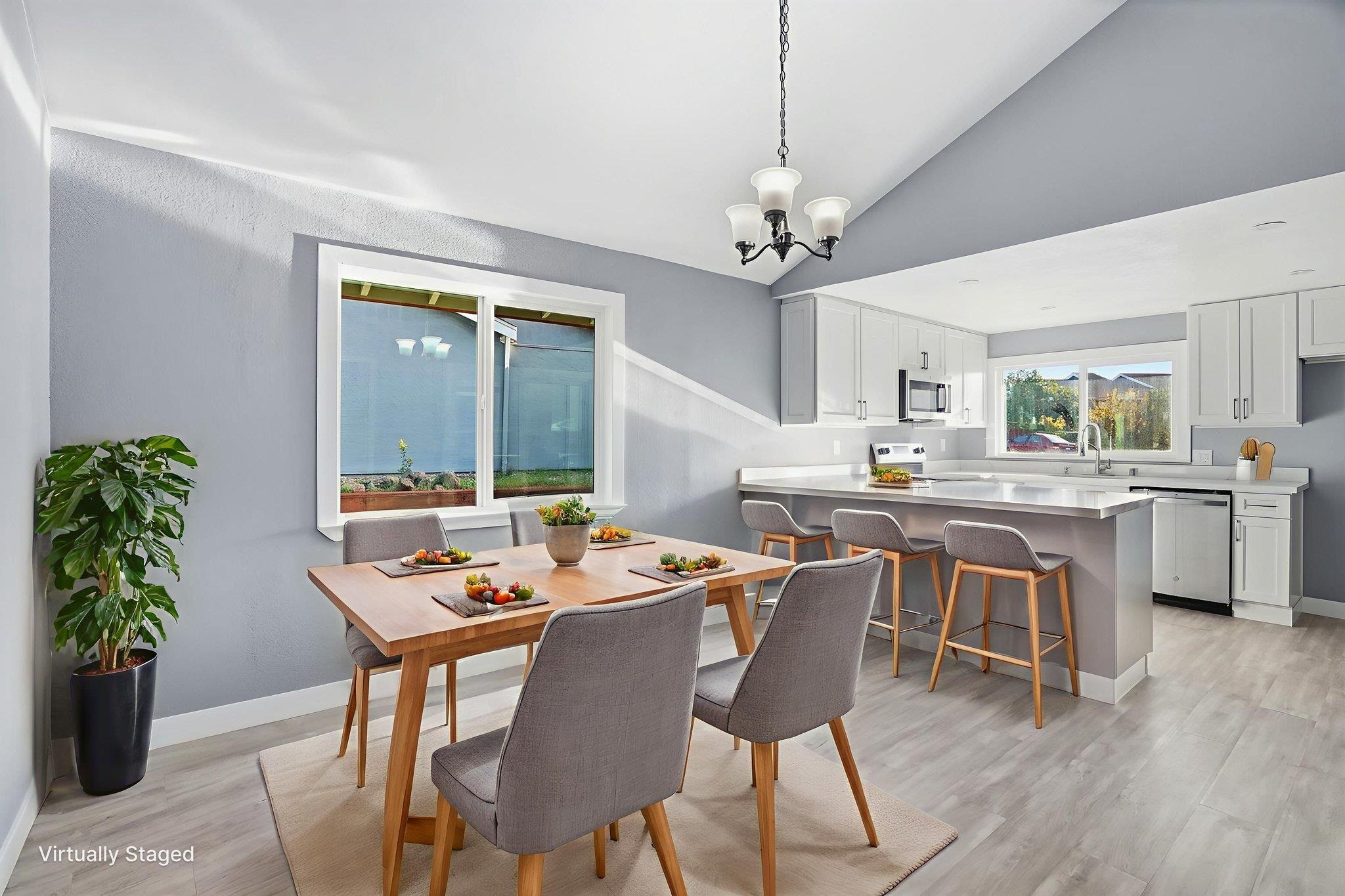 834 Coral Ridge Circle Rodeo, CA 94572 - Photo 10 of 32