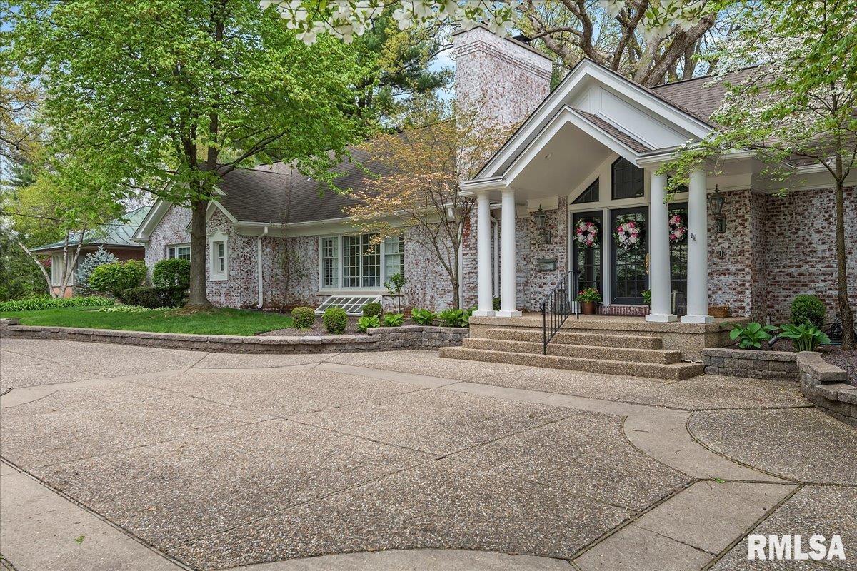 2024 South Illini Road Springfield, IL 62704 - Photo 11 of 100