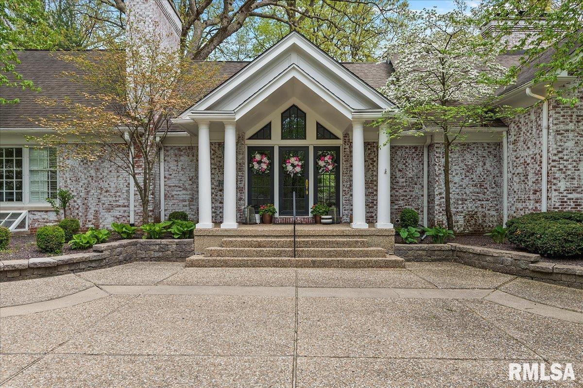 2024 South Illini Road Springfield, IL 62704 - Photo 12 of 100