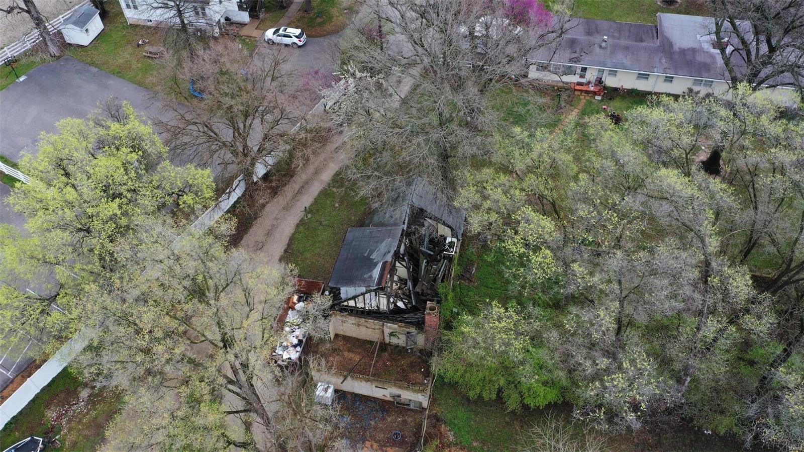 523 Weidman Road Ballwin, MO 63011 - Photo 24 of 28