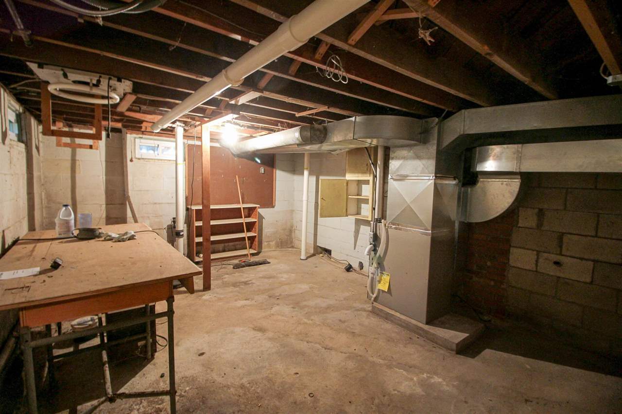 308 Water Street Center Point, IA 52213 - Photo 28 of 33 Gallery Image 28