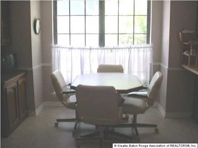 5134 Sandy Ridge Drive Baton Rouge, LA 70817 - Photo 3 of 8 Gallery Image 3