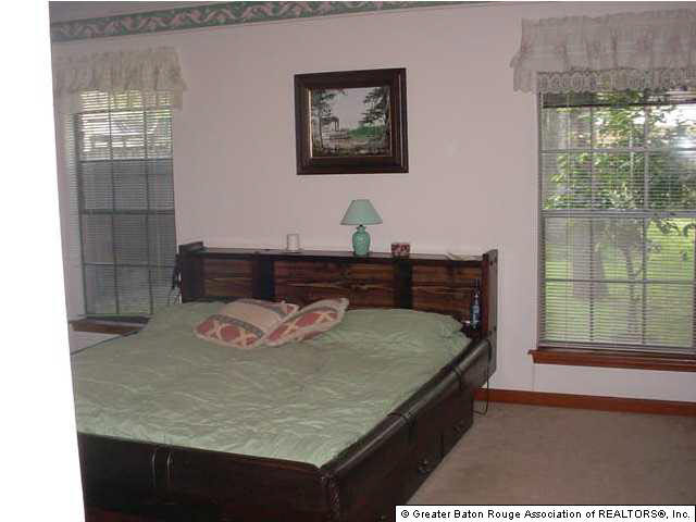 5134 Sandy Ridge Drive Baton Rouge, LA 70817 - Photo 7 of 8 Gallery Image 7