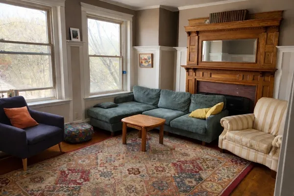 $4,200 | 96 Winthrop Road, Unit 2, Brookline, MA 02445