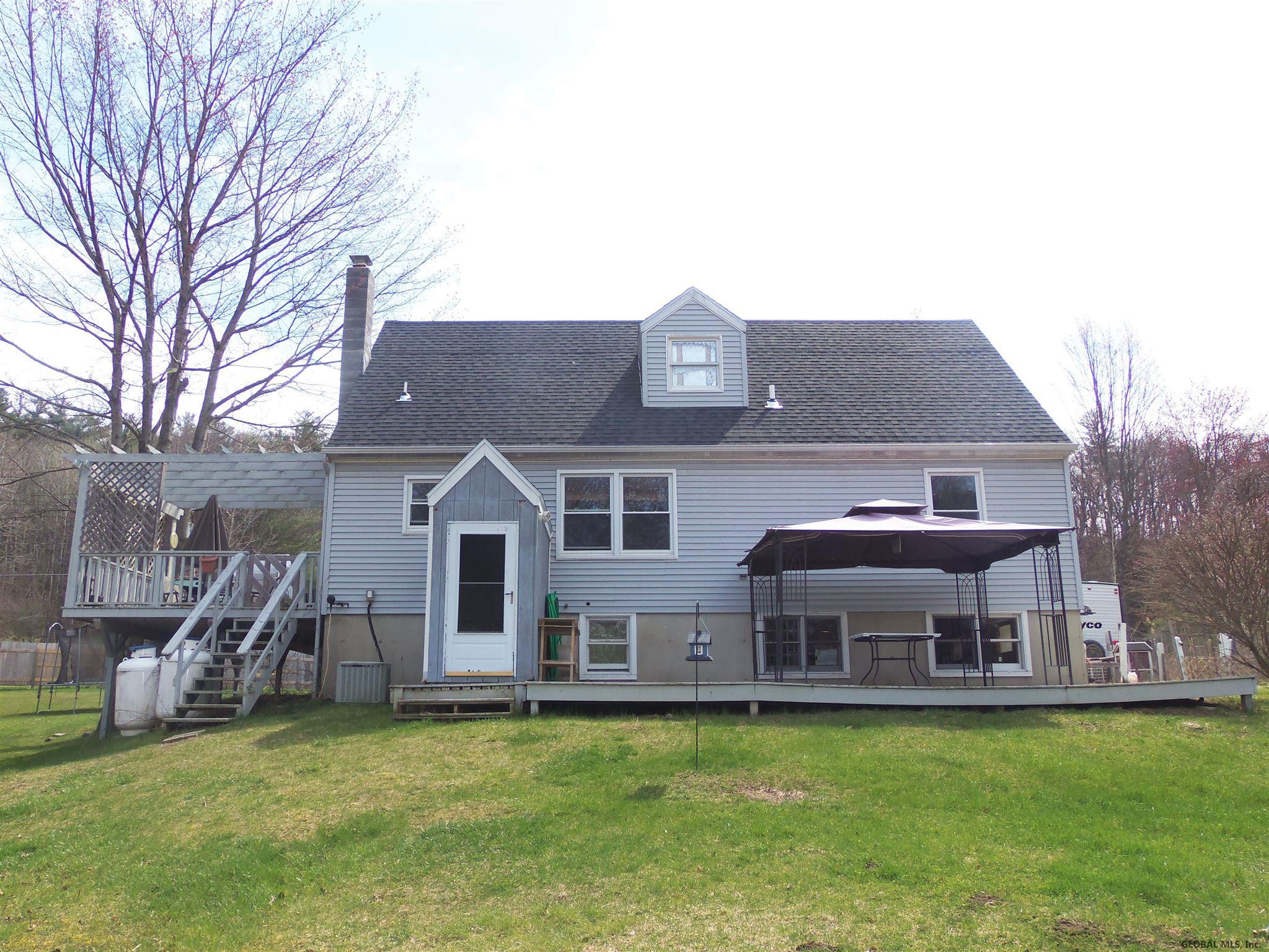 96 A Clamsteam Road Halfmoon, NY 12065 - Photo 23 of 28 Photo 23