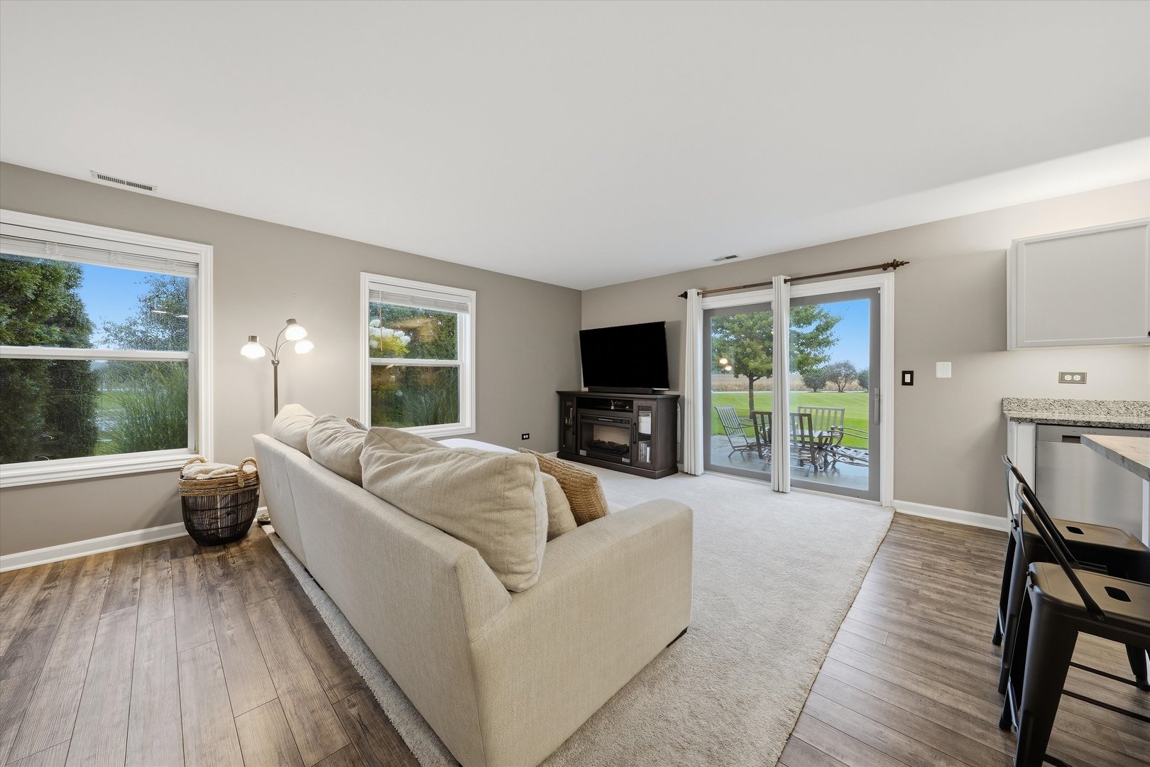 25101 Faraday Road Manhattan, IL 60442 - Photo 3 of 28 Gallery Image 3