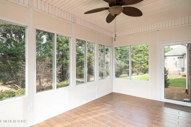 $525,000 | 121 Meridian Way, Clinton, TN 37716