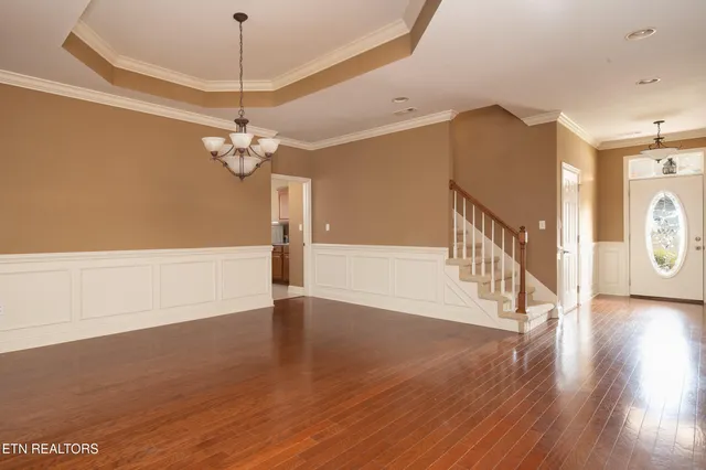 $525,000 | 121 Meridian Way, Clinton, TN 37716