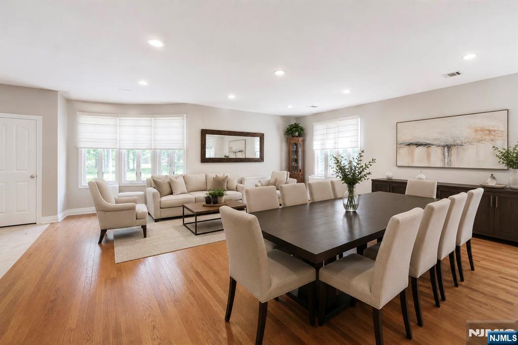 290 Dunkerhook Road Paramus, NJ 07652 - Photo 6 of 50