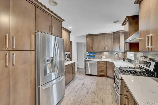 $950,000 | 225 Hilton Avenue, Hempstead, NY 11550