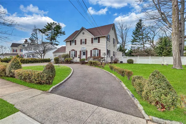 $950,000 | 225 Hilton Avenue, Hempstead, NY 11550